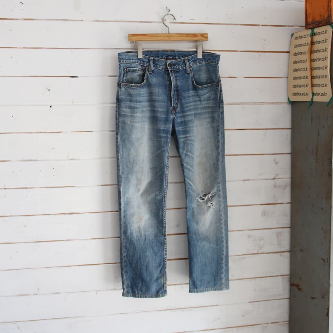 (착용컷) 리바이스 505 (남성용 33.5) 상품이미지1