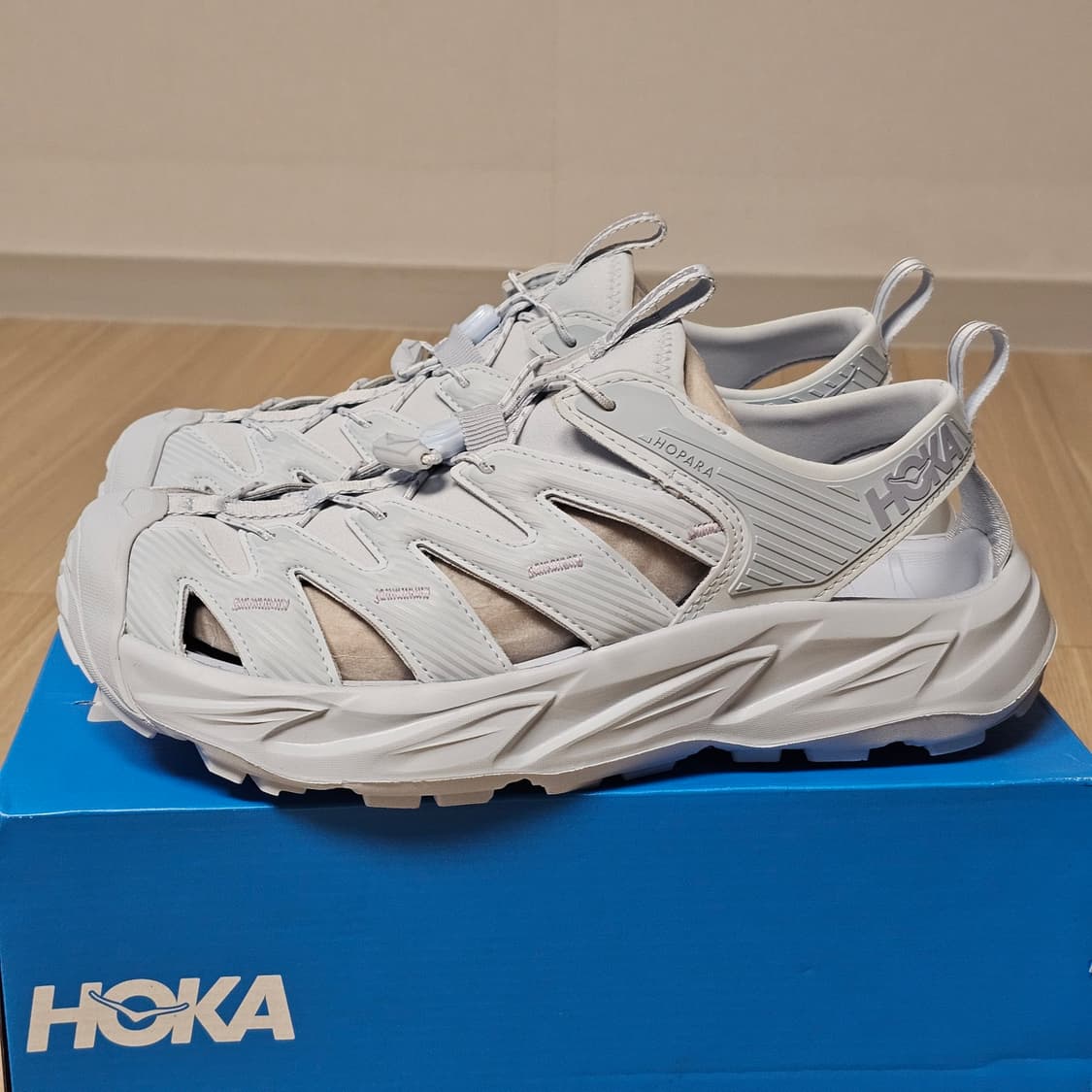 270 새제품) 호카 호파라 일루젼 스카이블루 1123112-ILS 상품이미지1