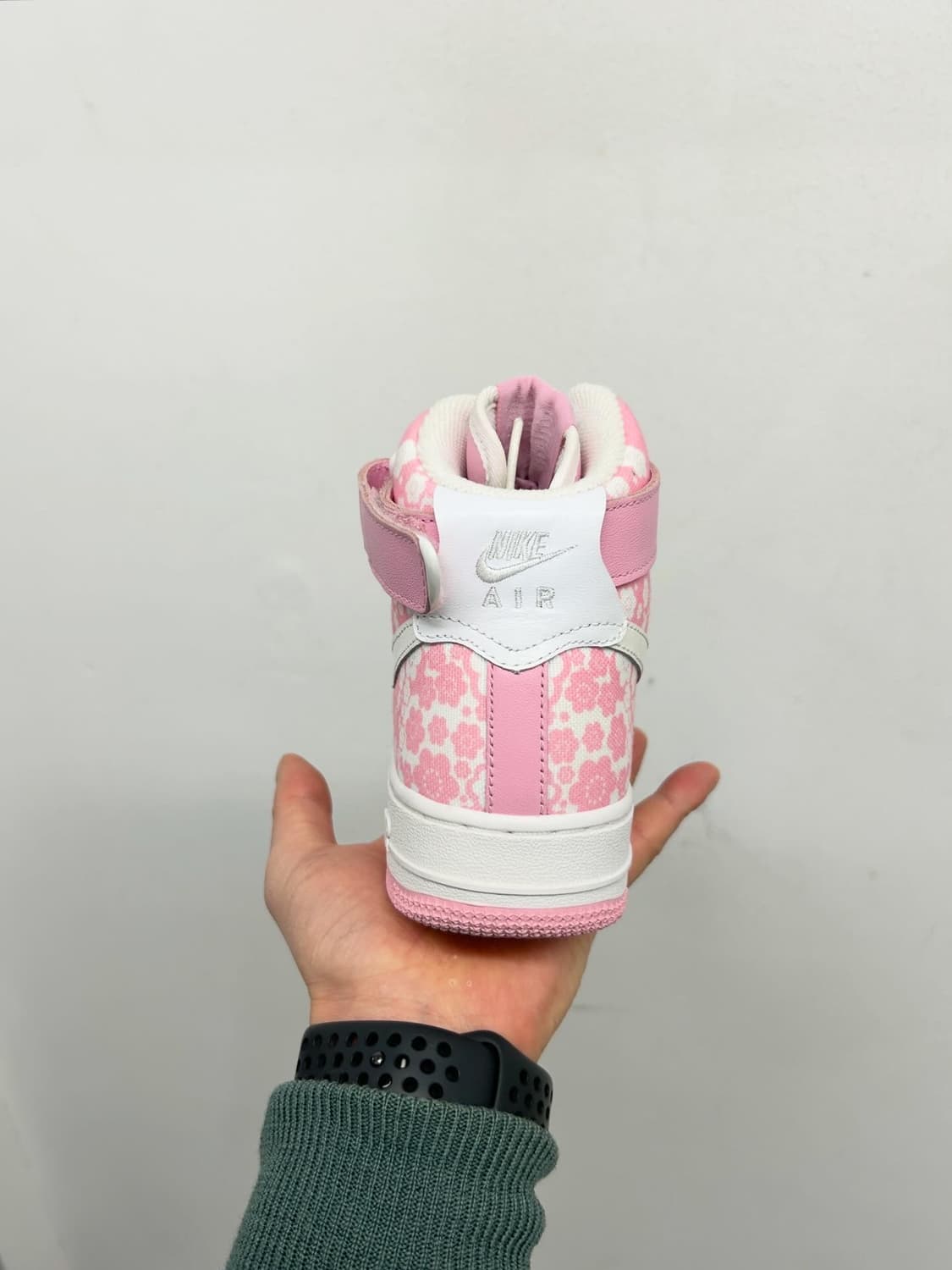 레어 상품 나이키 에어포스1 하이 핑크 플라워 벚꽃 235 상품이미지6