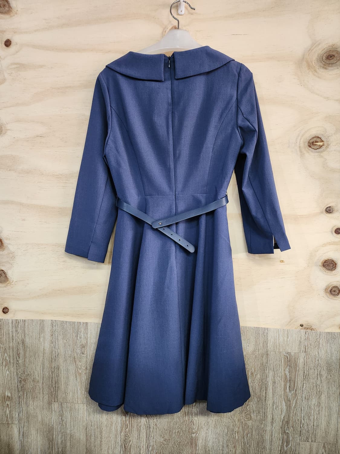 1140) 로엠 ROEM 벨트 더블 버튼 미디 원피스 상품이미지2