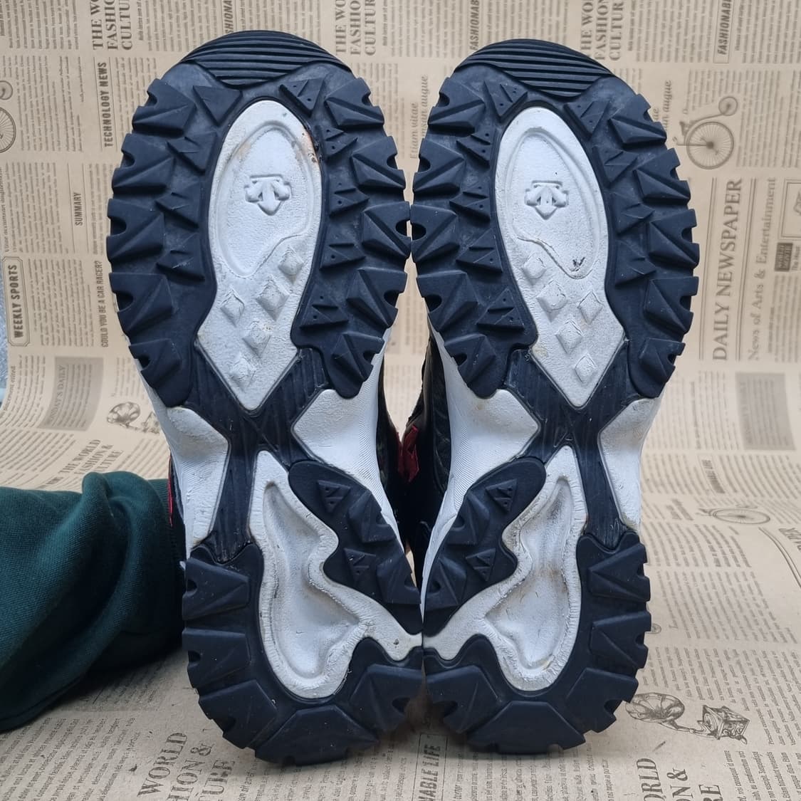 데상트 남성운동화270  상품이미지3