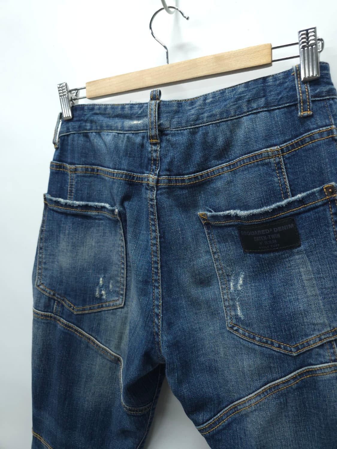 디스퀘어드2 클래식 케니 트위스트 진 (30사이즈 / 페인팅 워싱) 상품이미지7