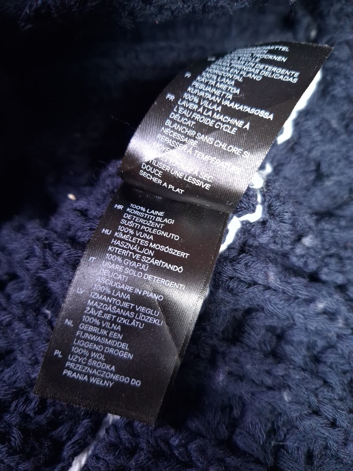 오리지날 마르지엘라 X H&M 브이넥 꽈배기 니트 상품이미지4