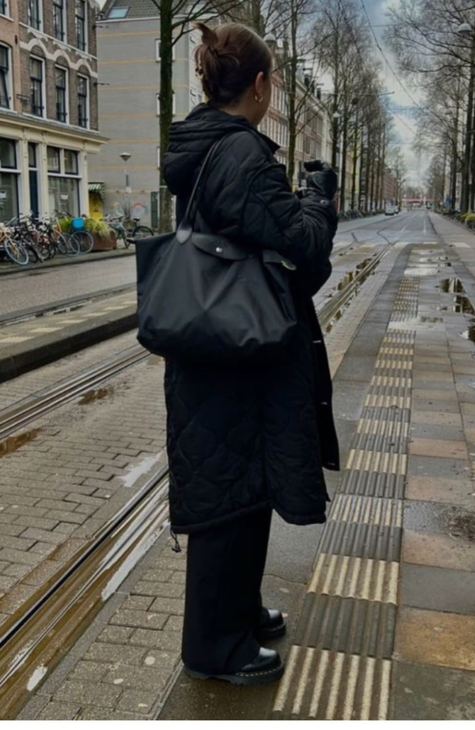 (새상품 정품)롱샴 르 플리아쥬 숄더 올블랙L 상품이미지1