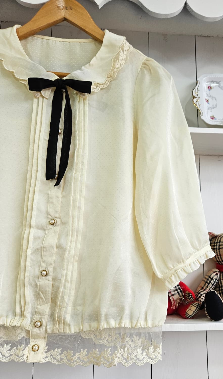 레이스 카라 리본 블라우스 상품이미지5