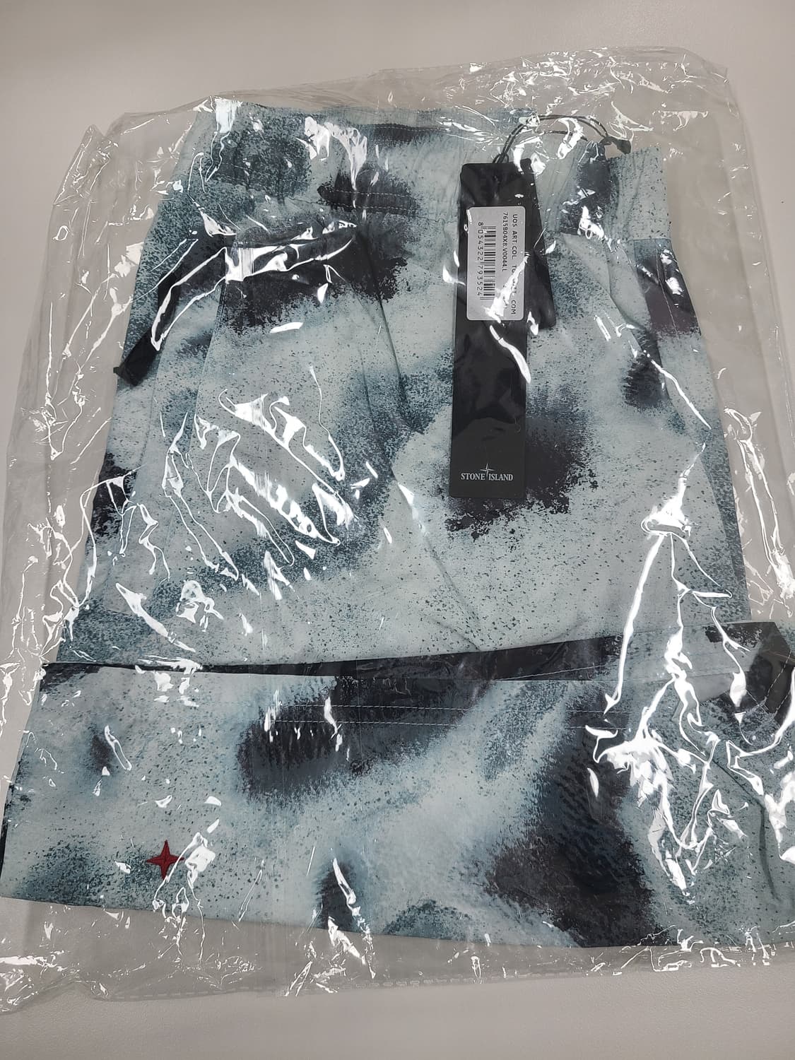 스톤아일랜드 리프 카모 비치 스윔 숏팬츠 사이즈s 상품이미지2