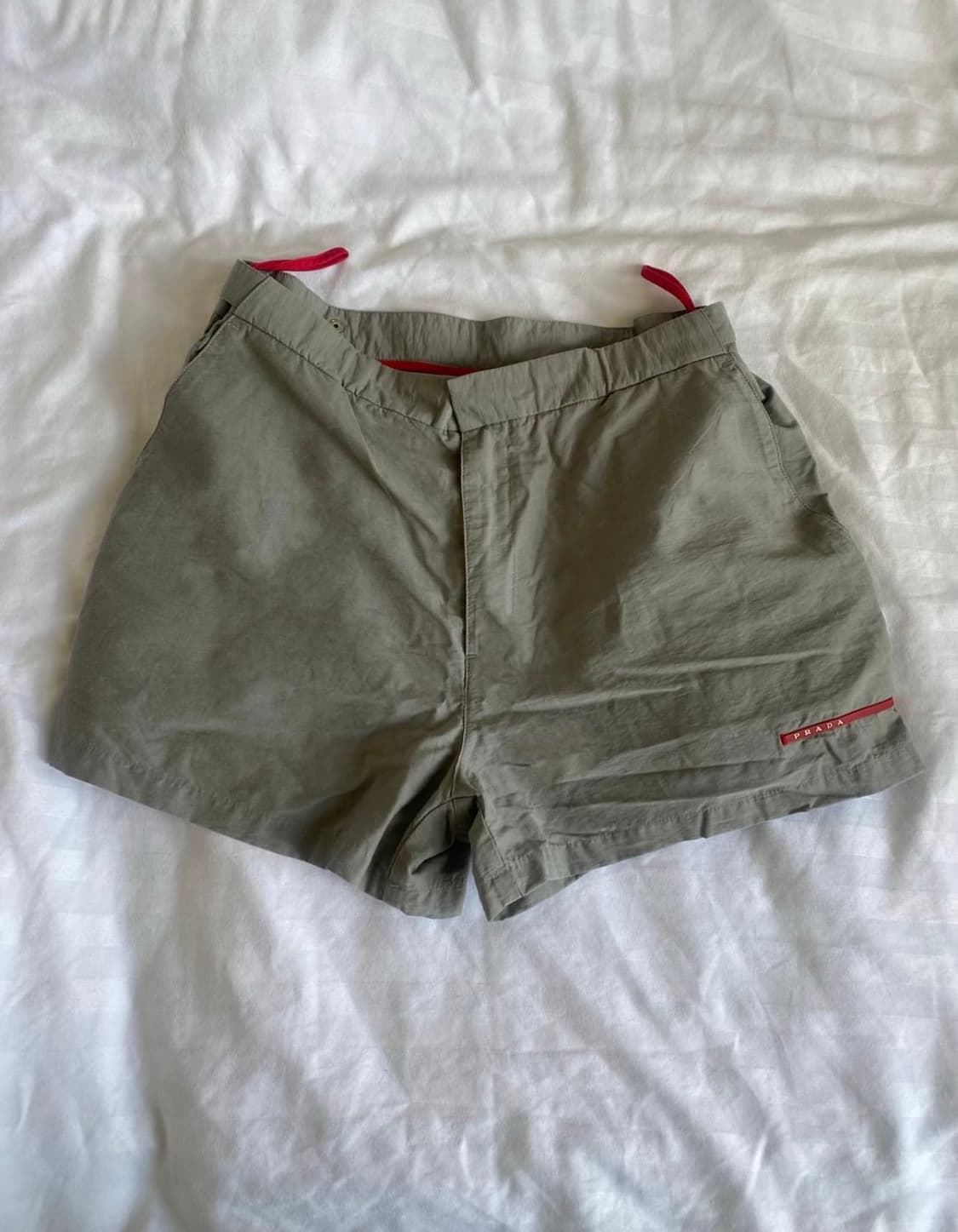 프라다 스포츠 쇼츠 반바지 prada sports 상품이미지1