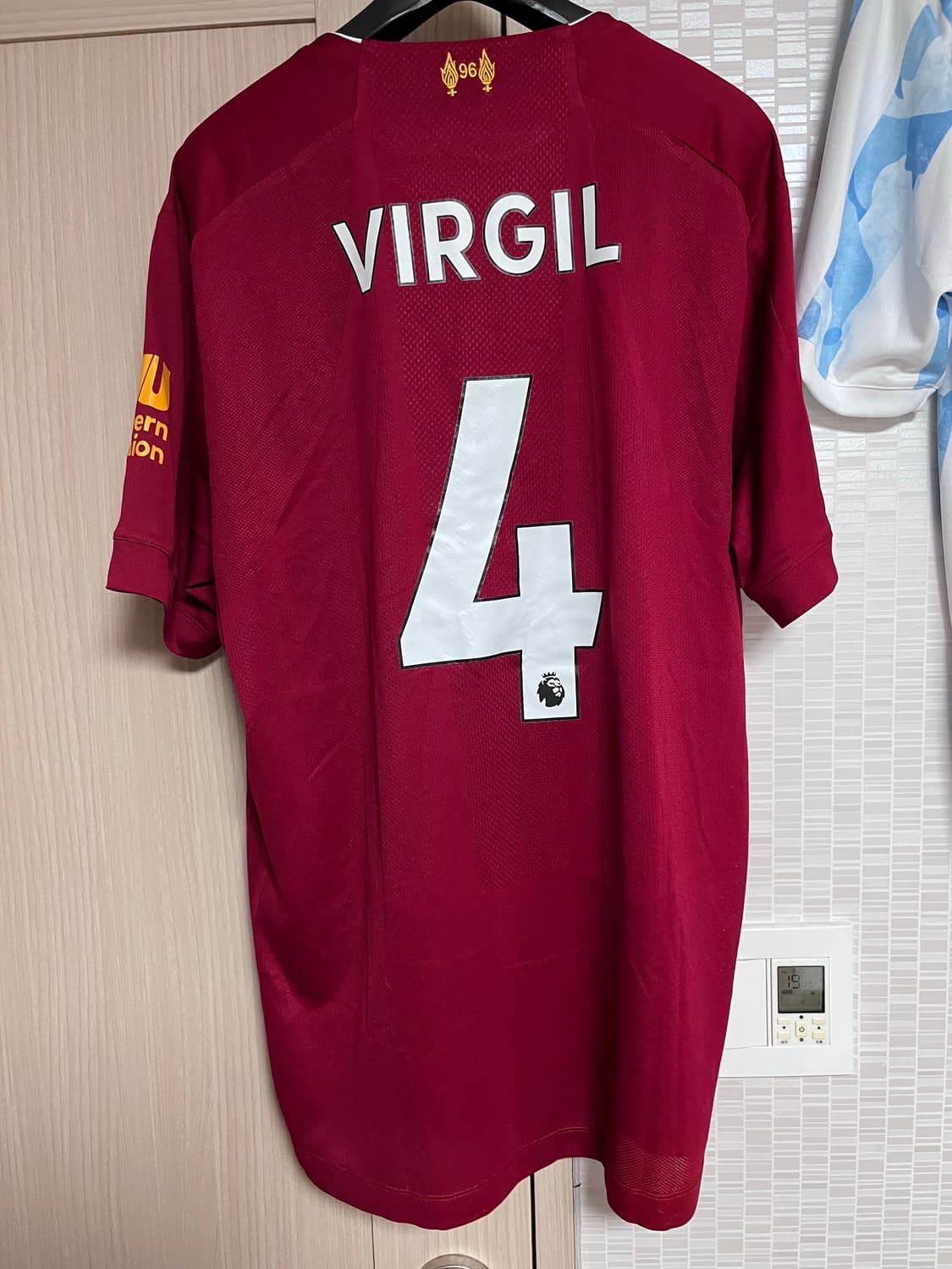 [L] 리버풀 19-20 홈 유니폼 반다이크 마킹 상품이미지3