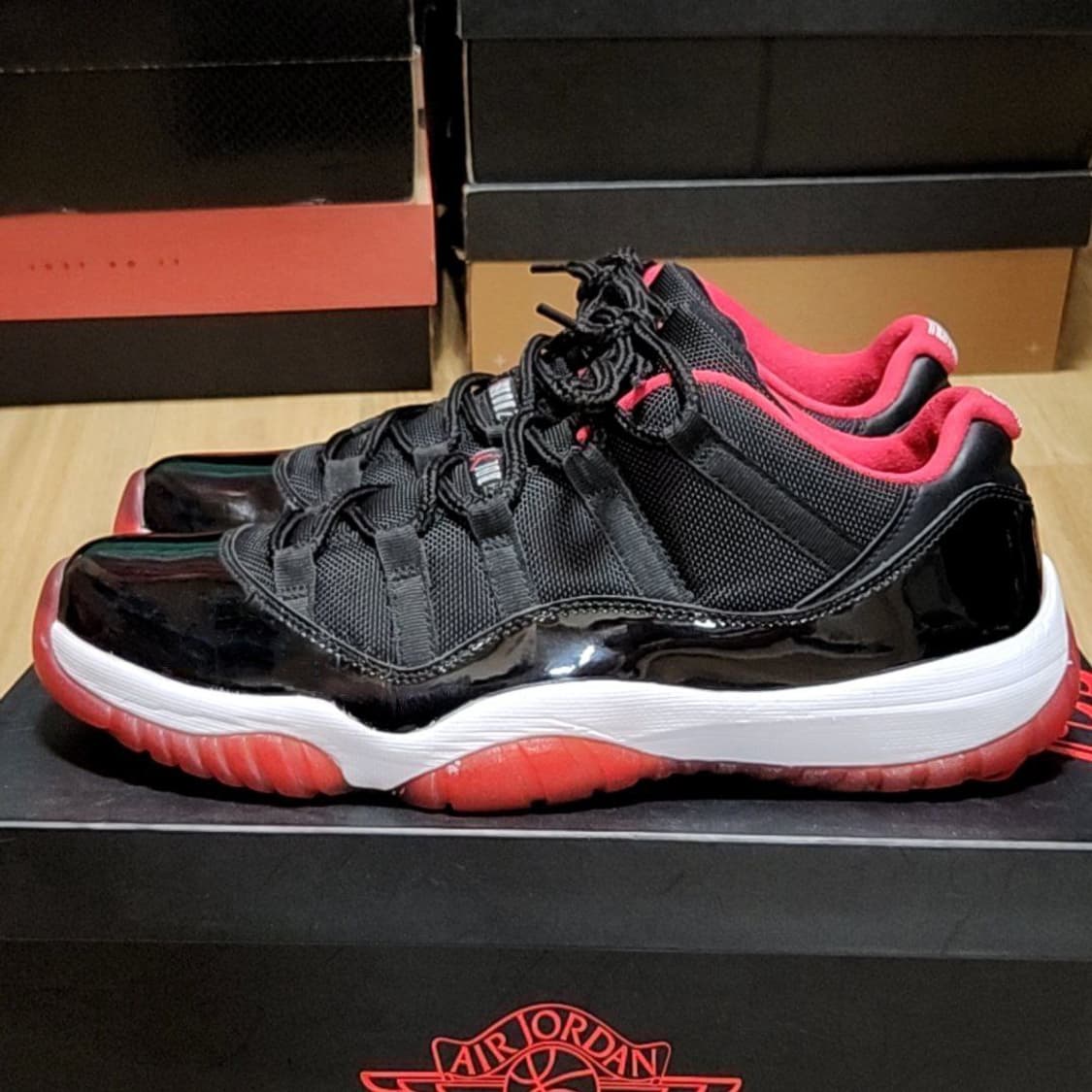 나이키 조던11 280 브레드 로우 상품이미지1