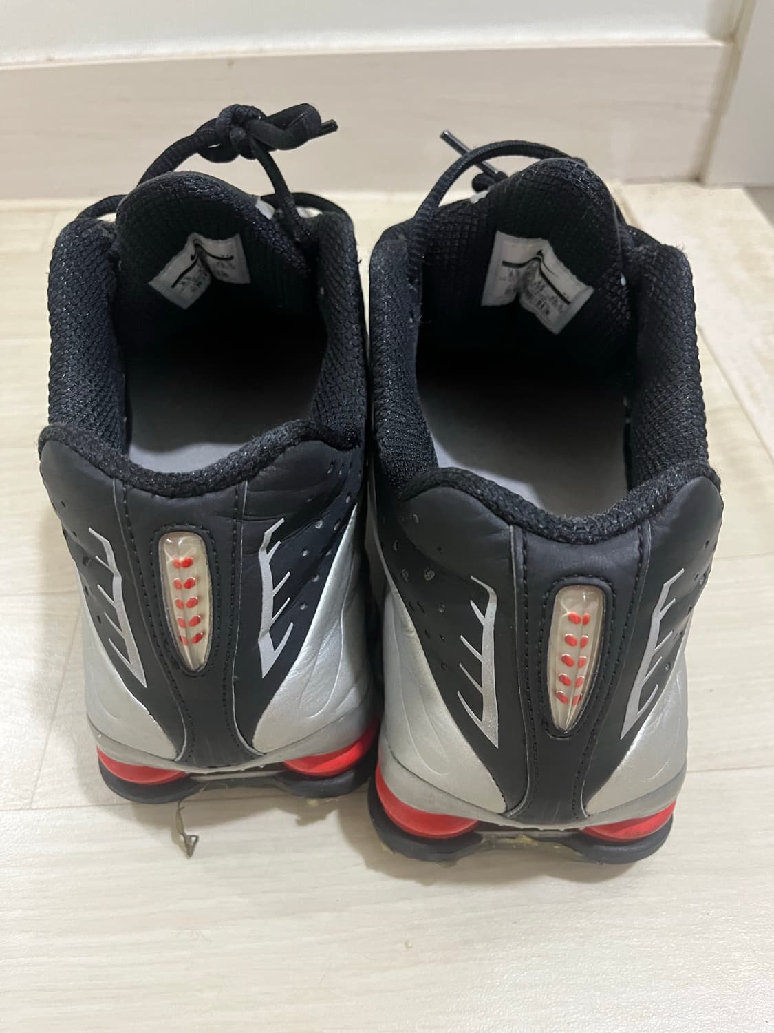 나이키샥스 R4 265 사이즈 상품이미지2