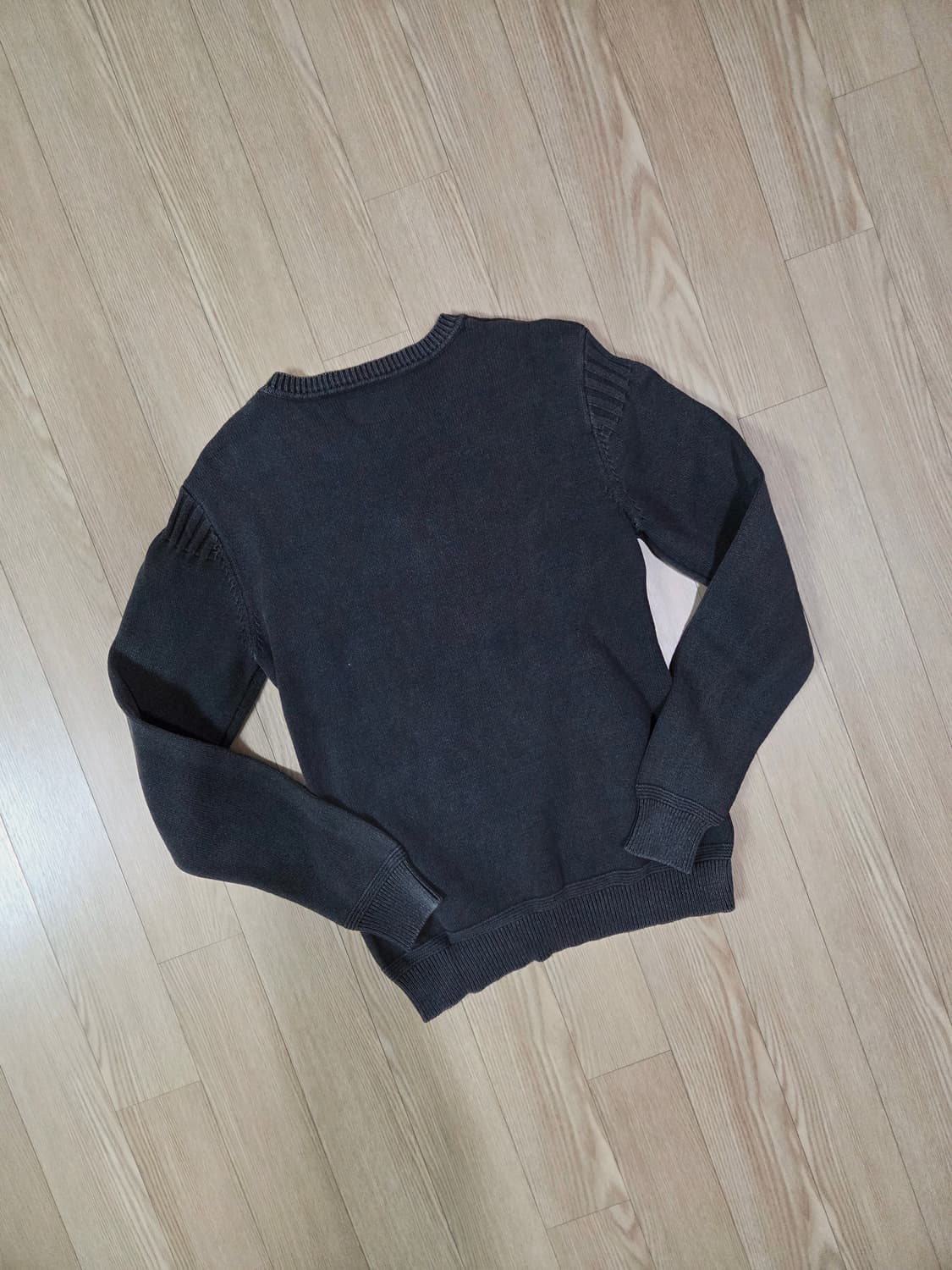 ROYALPALM 차콜 원워싱 라운드 니트 상품이미지6