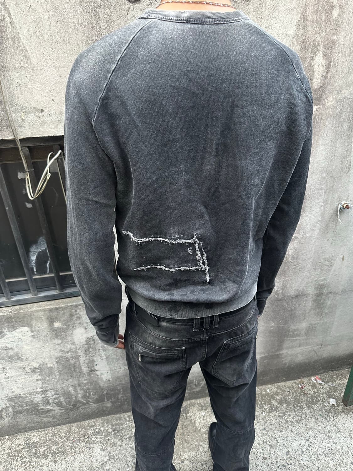 디스퀘어드2 디스트로이드 워싱 맨투맨 상품이미지6