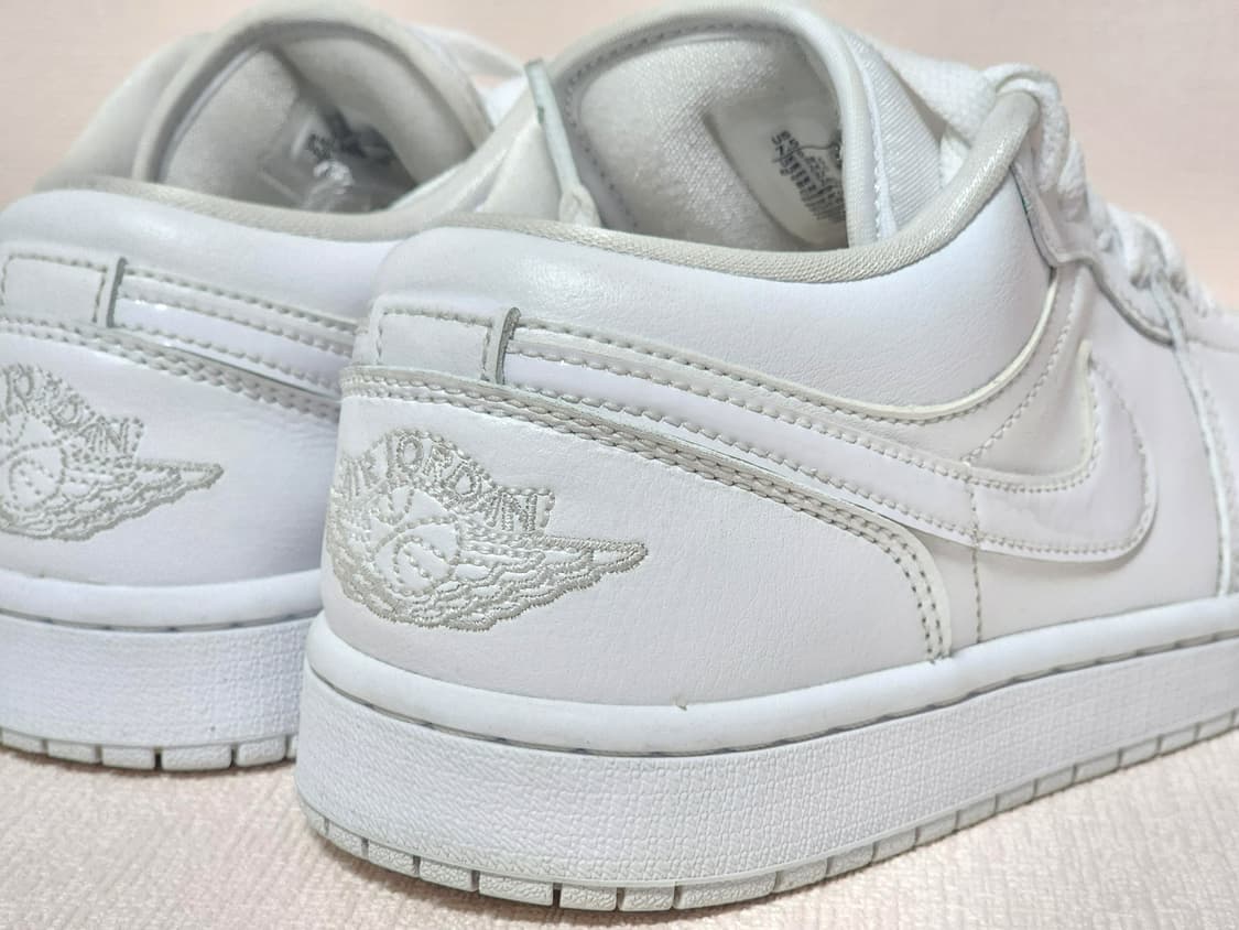 나이키 에어 조던 1 로우 245mm 상품이미지4