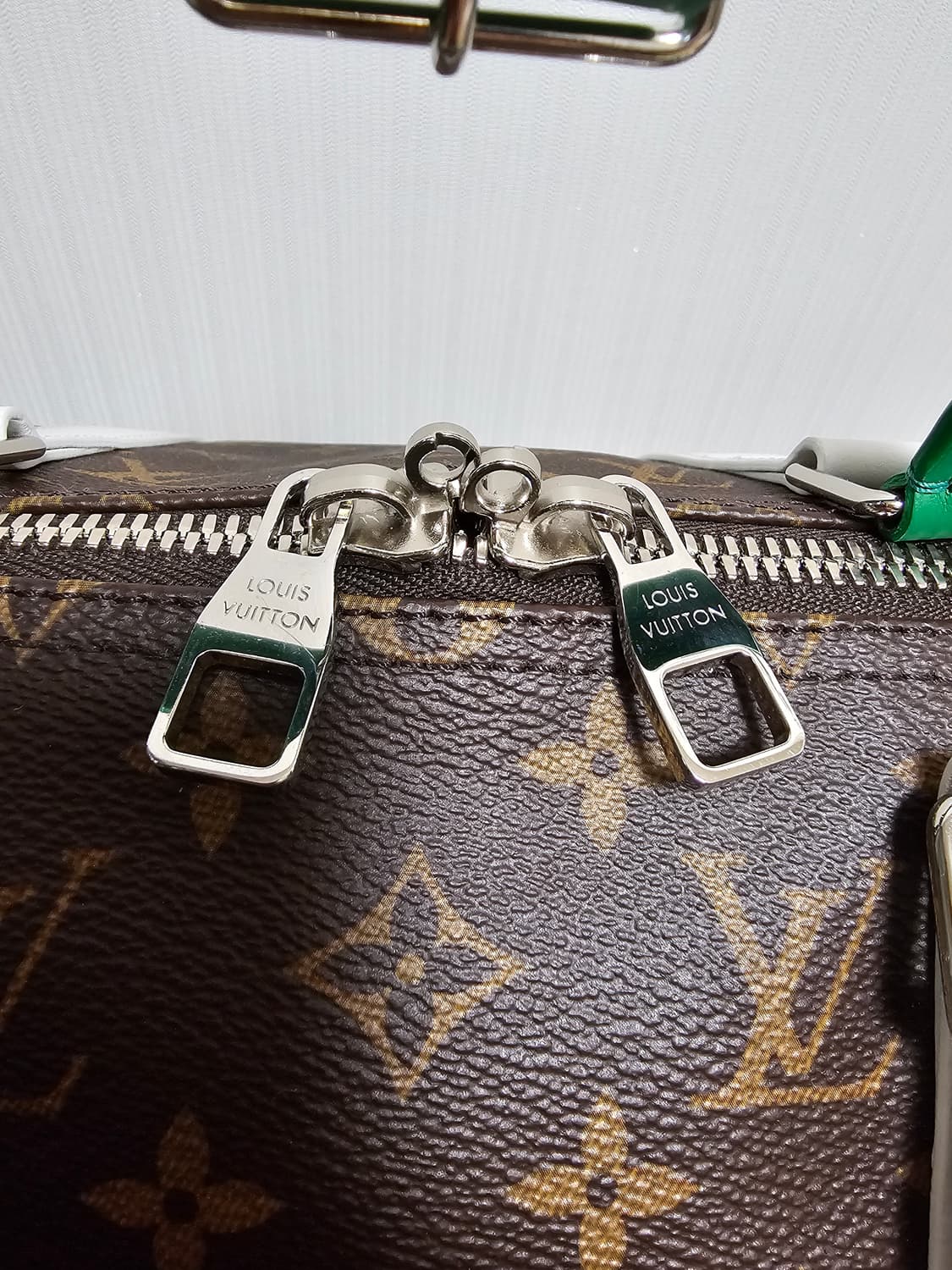 루이비통 퍼렐 한정판 골프공 마카사르 키폴50 상품이미지8