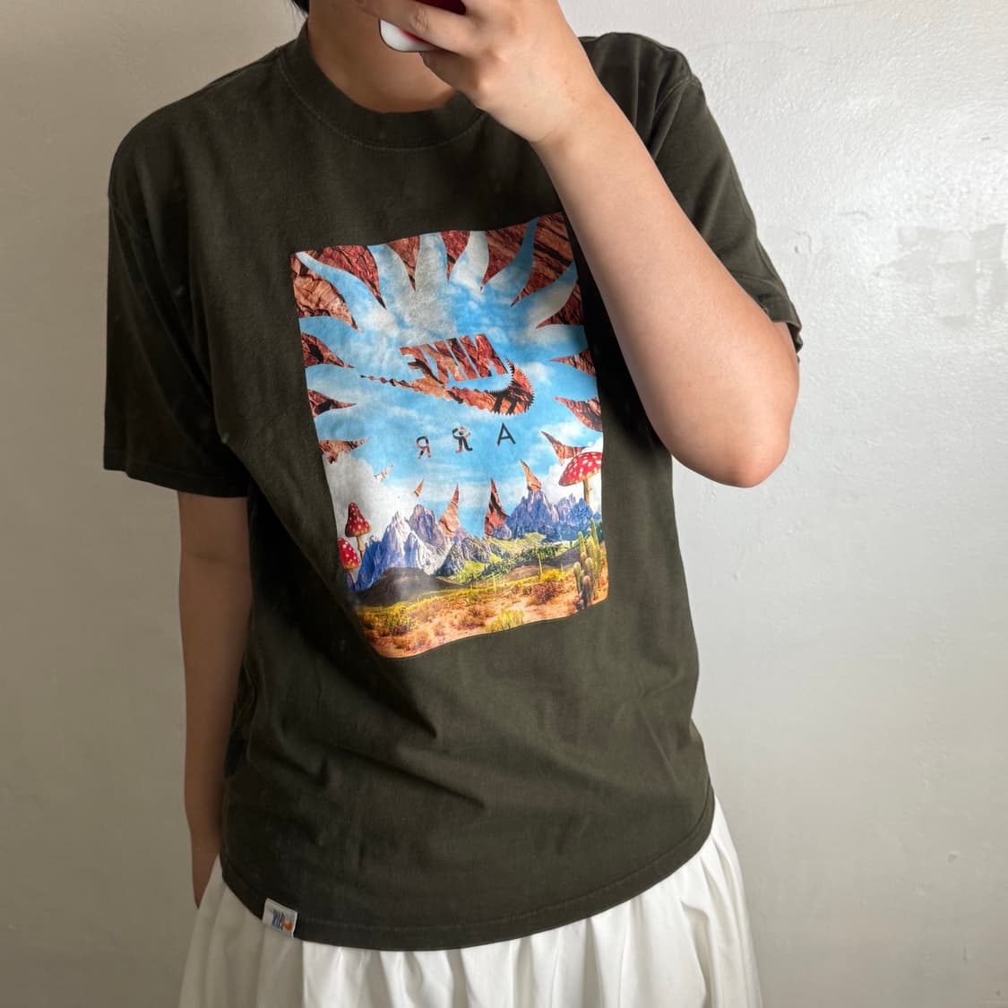 [L] 나이키 카키 반팔티 상품이미지3