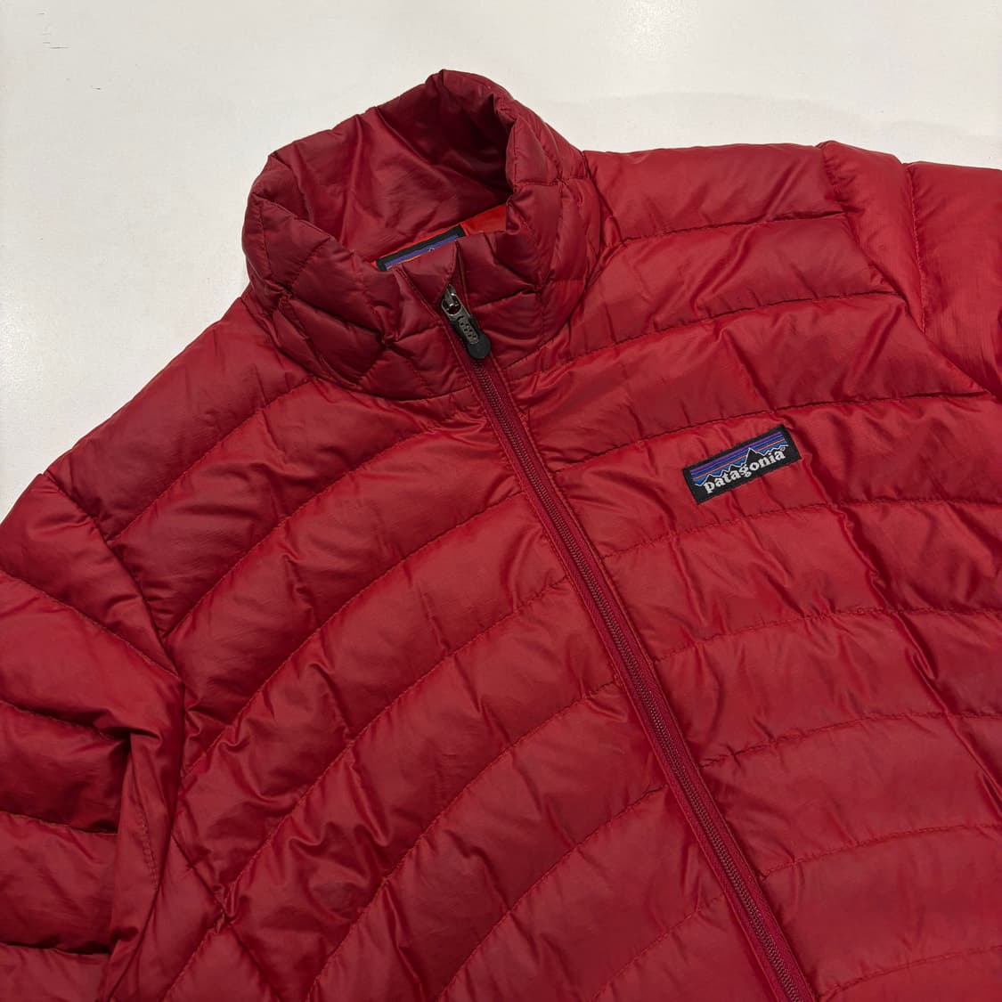[M] 파타고니아 우먼 경량 패딩 자켓 레드 B847 상품이미지3