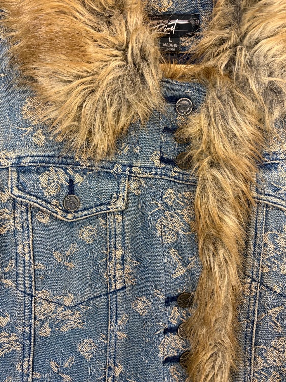 (L) 블랫리벳 빈티지 디테일 퍼 데님 자켓 7.5  상품이미지4