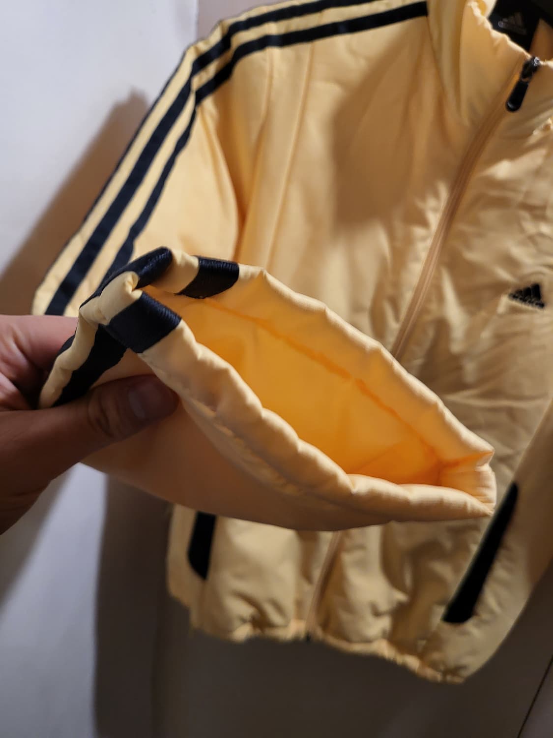 아디다스 삼선 경량 패딩 상품이미지3