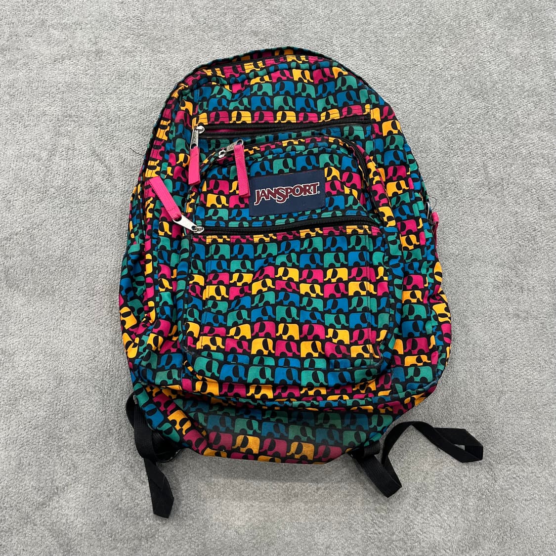 잔스포츠 코끼리 패턴 백팩 상품이미지1