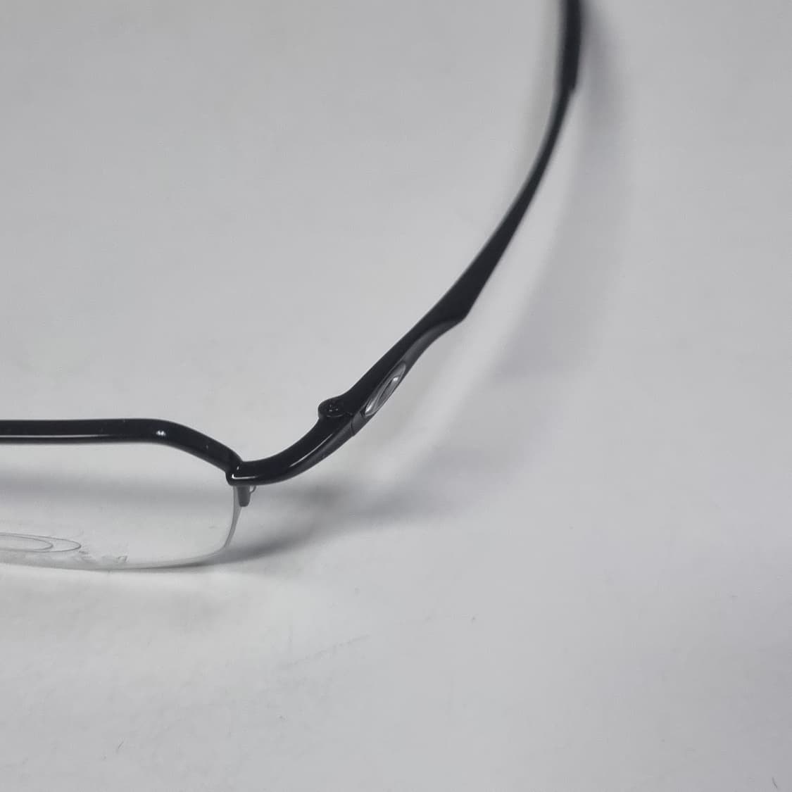 오클리 반무테 안경 할로우포인트 2.0 미사용 블랙 상품이미지8