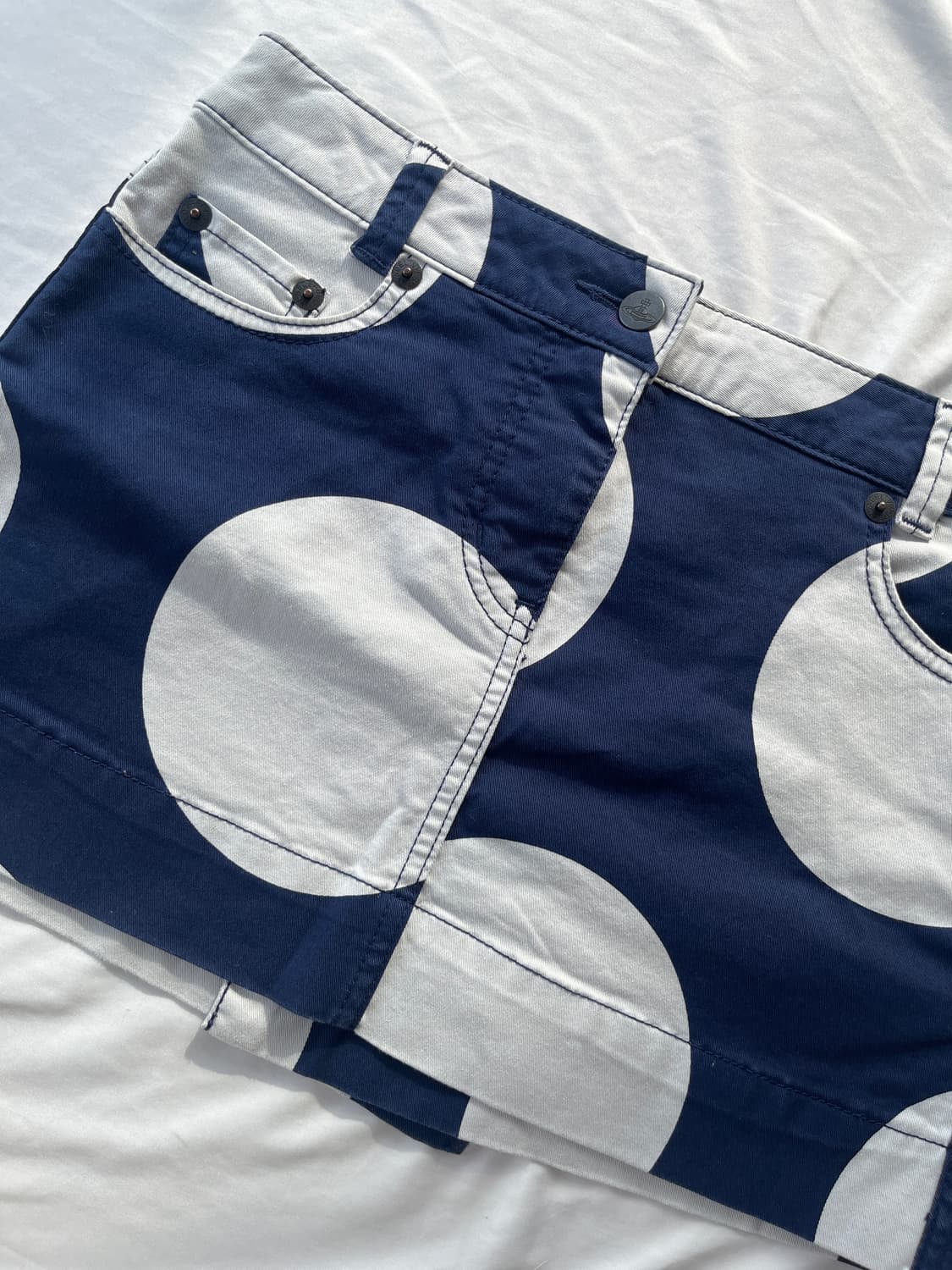 비비안 웨스트우드 땡땡이 물방울 도트 리본 오알비 자수 미니 스커트 치마 상품이미지5