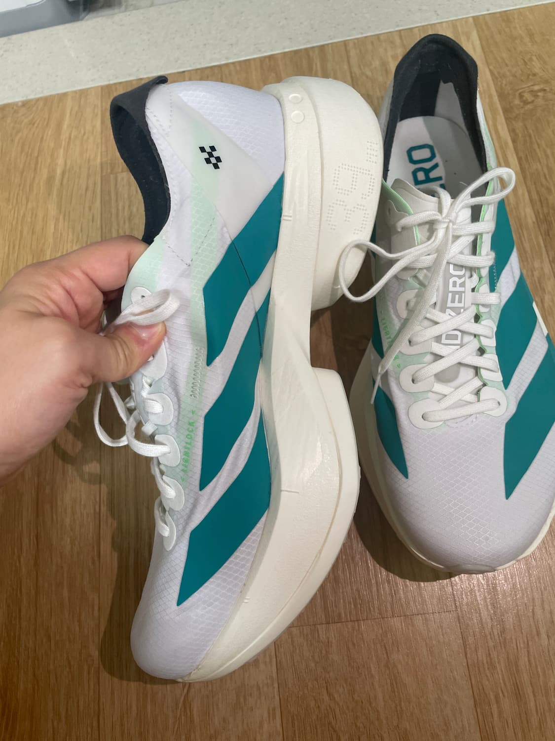 아디다스 아디제로 아디오스 프로4 클라우드 화이트 퓨어 틸 270 상품이미지2