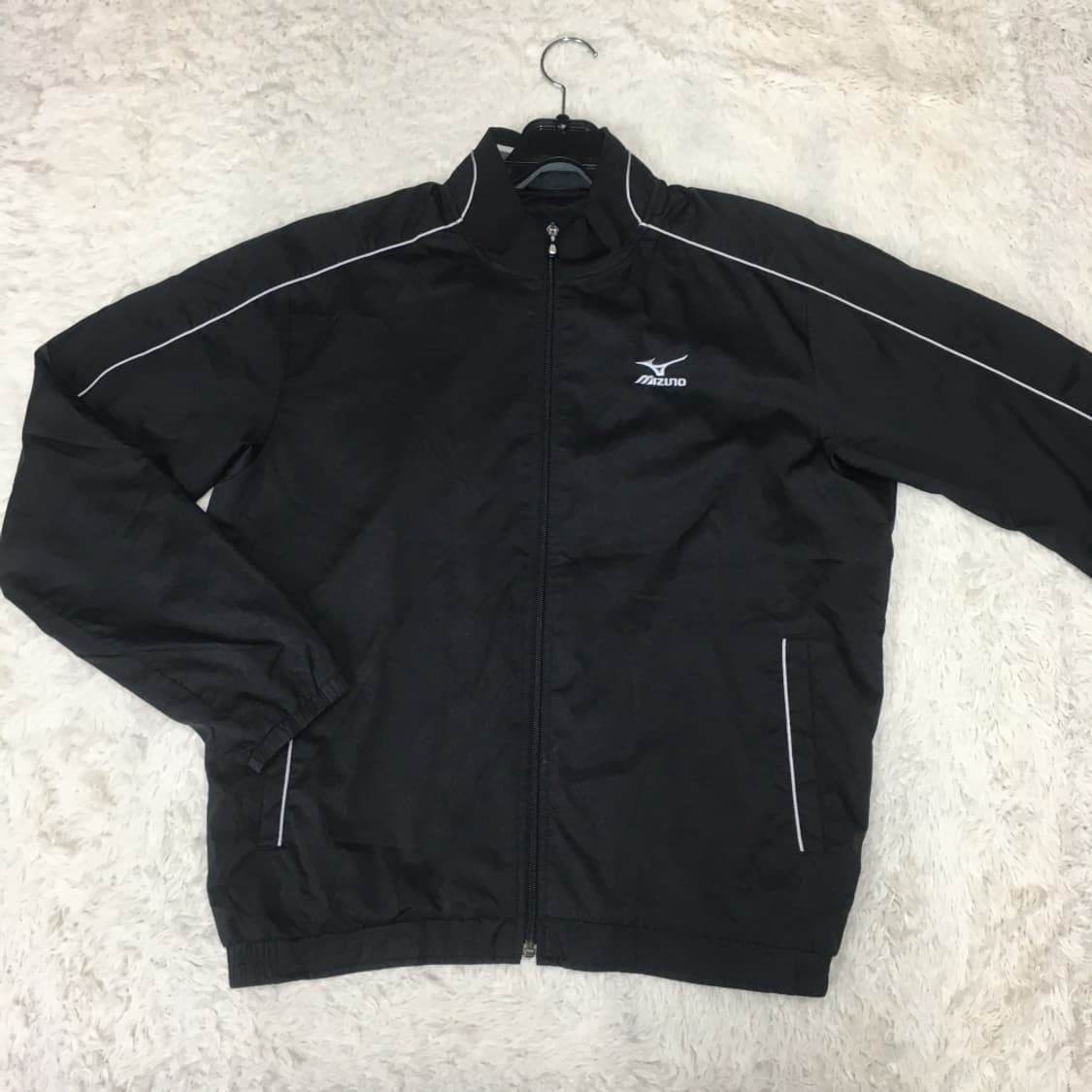 미즈노 바람막이 자켓 CC23 상품이미지1