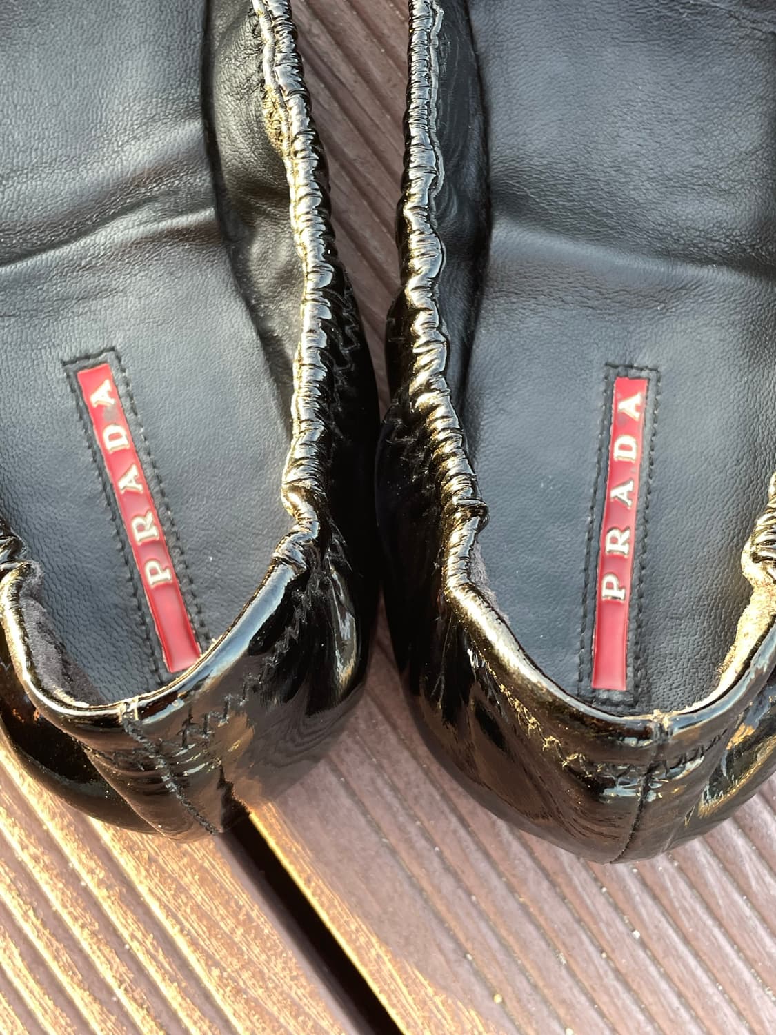 PRADA 프라다 에나멜 포코노 리본 발레리나 플랫 슈즈 상품이미지7