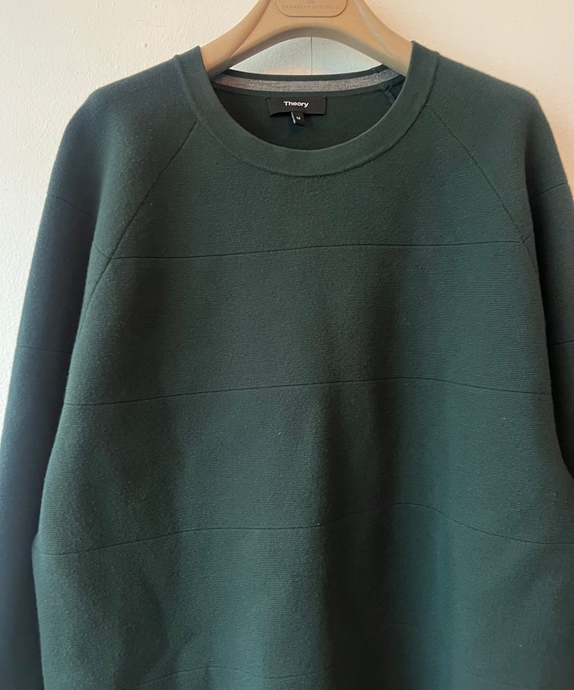 띠어리 남성 카키 라운드니트 상품이미지2