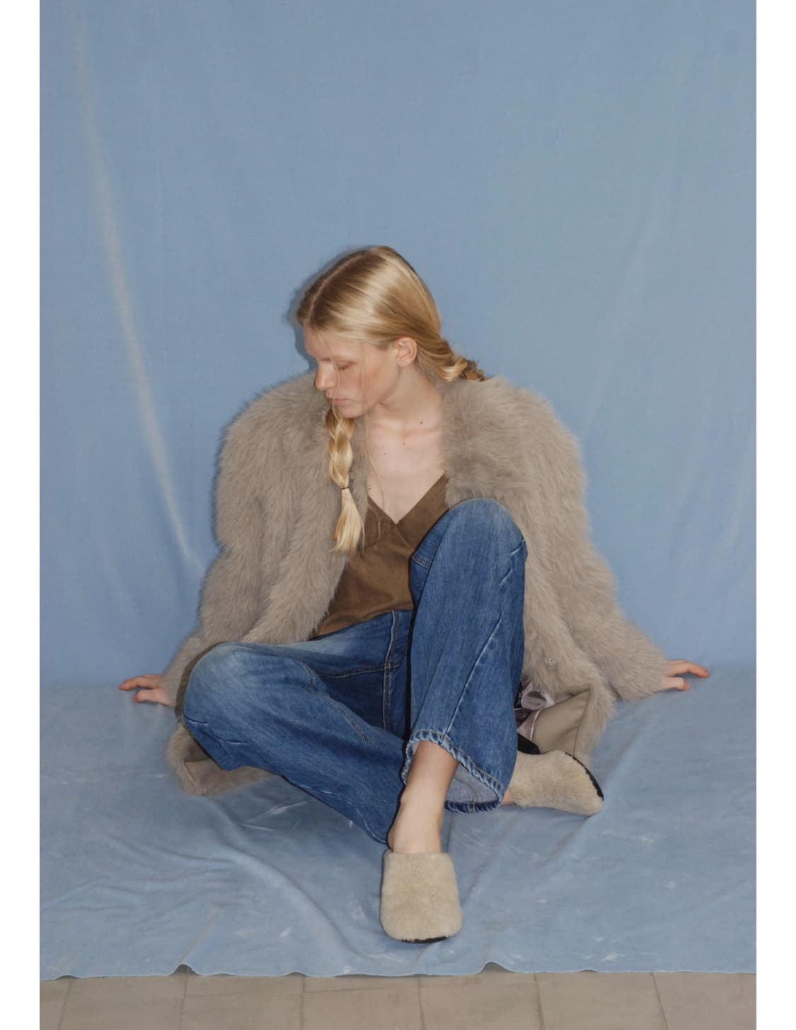 포에토 퍼자켓 새상품 Fluffin fur jacket grey 상품이미지1