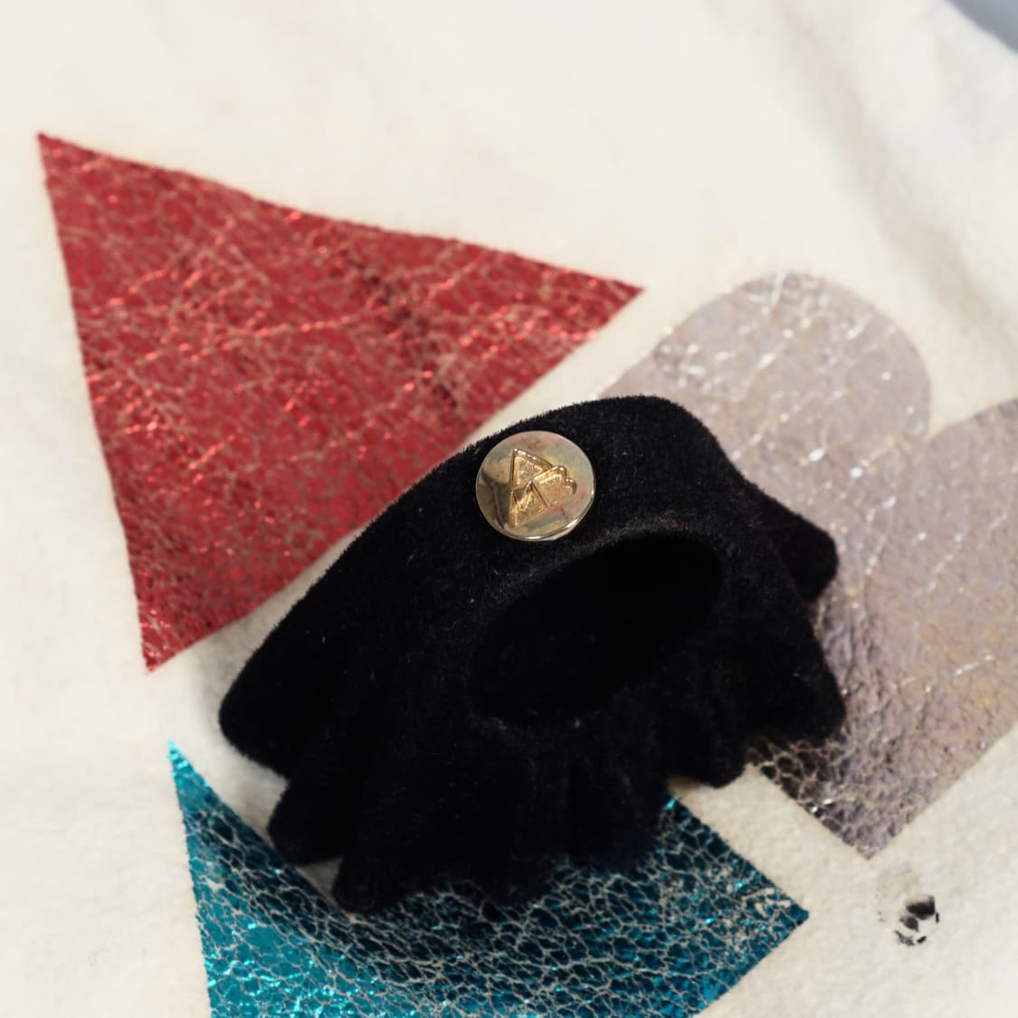 앰부쉬 POW 벨벳 반지 상품이미지4