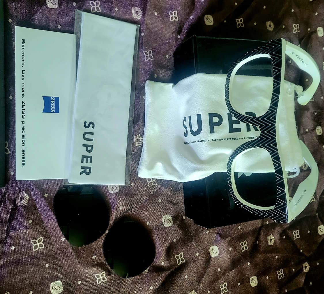 (미사용 새제품) SUPER  슈퍼 블랙&화이트 선글라스 상품이미지5