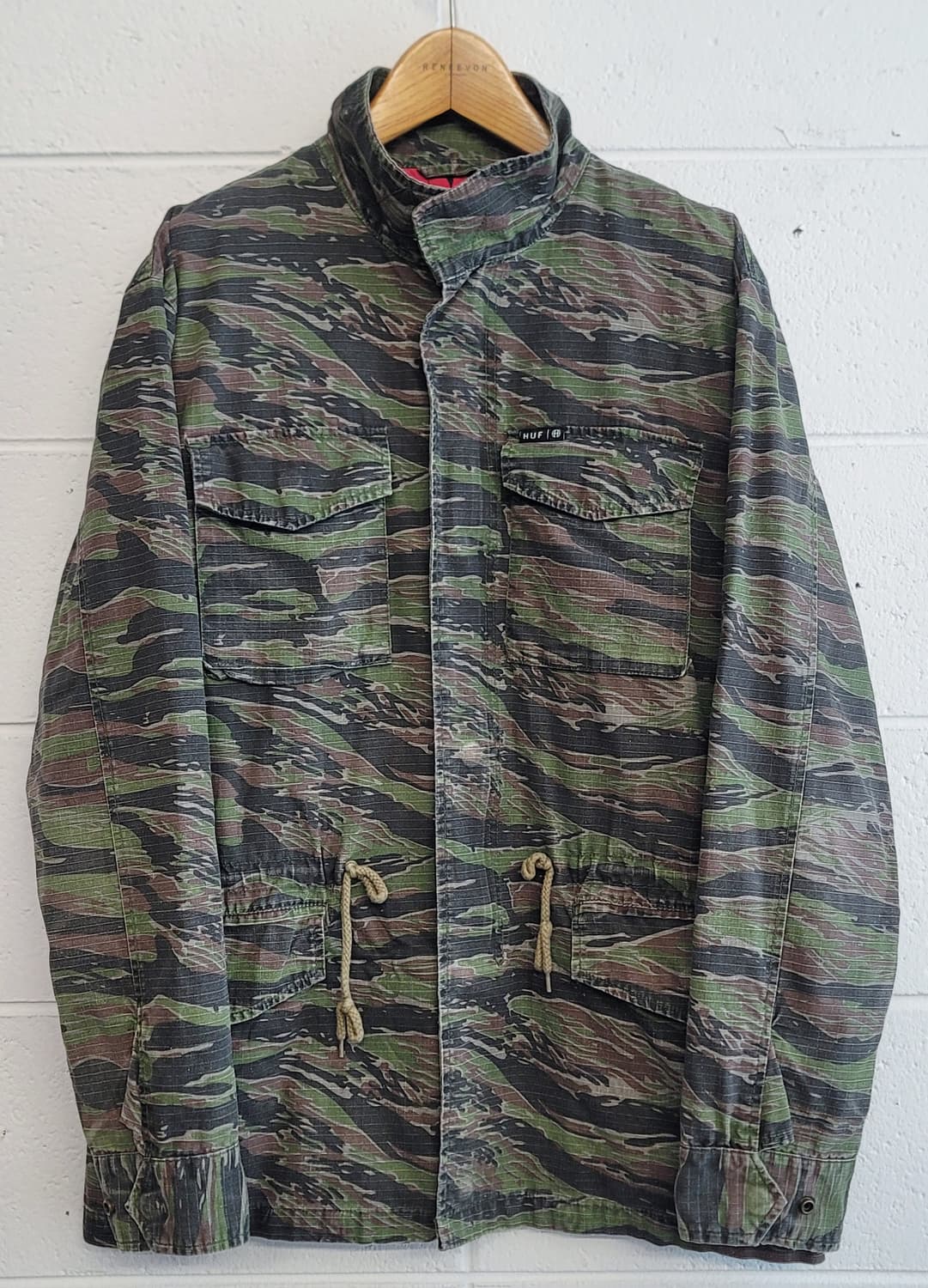 HUF(허프) M51 타이거카모 필드자켓(야상) 판매 상품이미지1