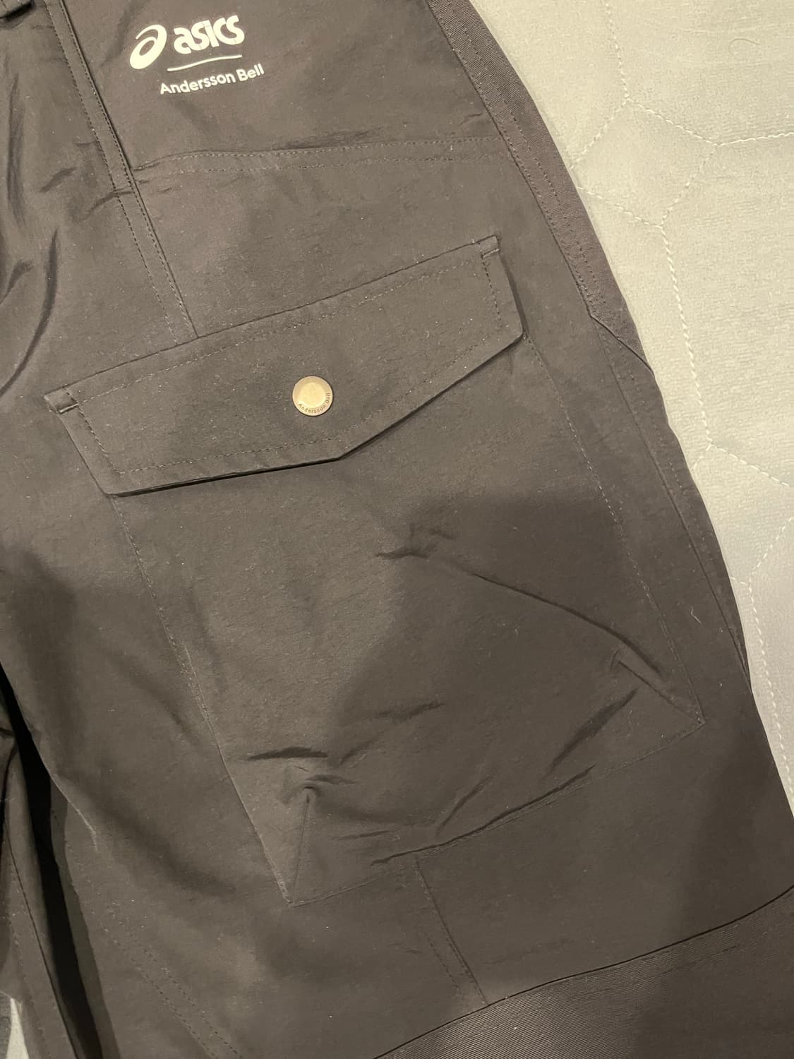 아식스 X 앤더슨벨 카고 팬츠 블랙 L 택 달린 새상품 팔아요 상품이미지9