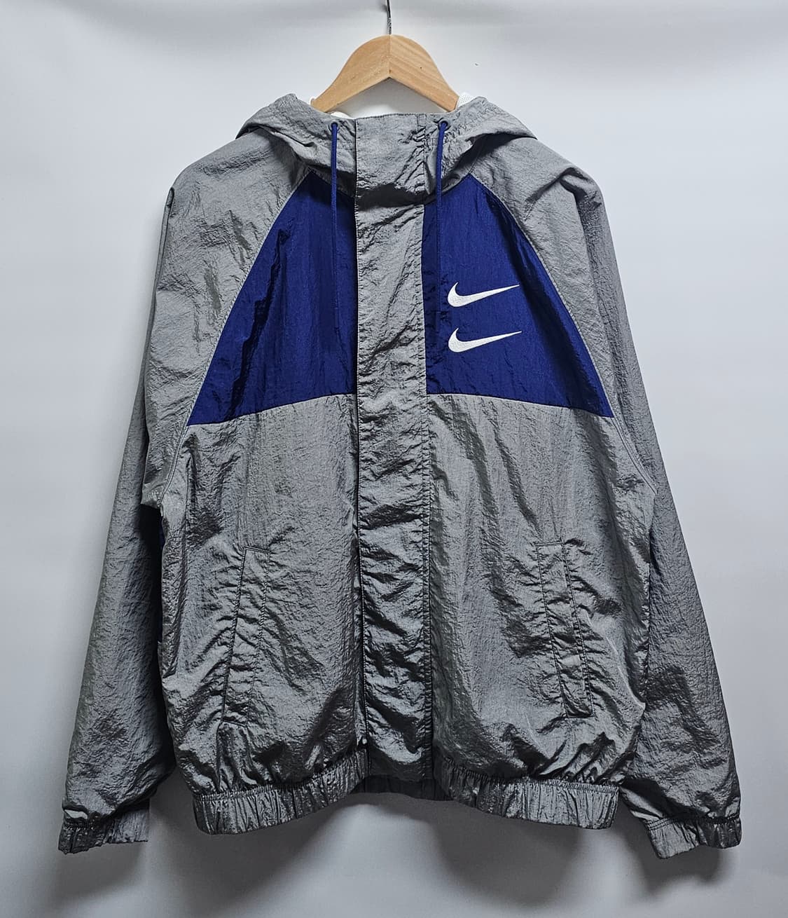 나이키 더블스우시 후드 바람막이 M 상품이미지1