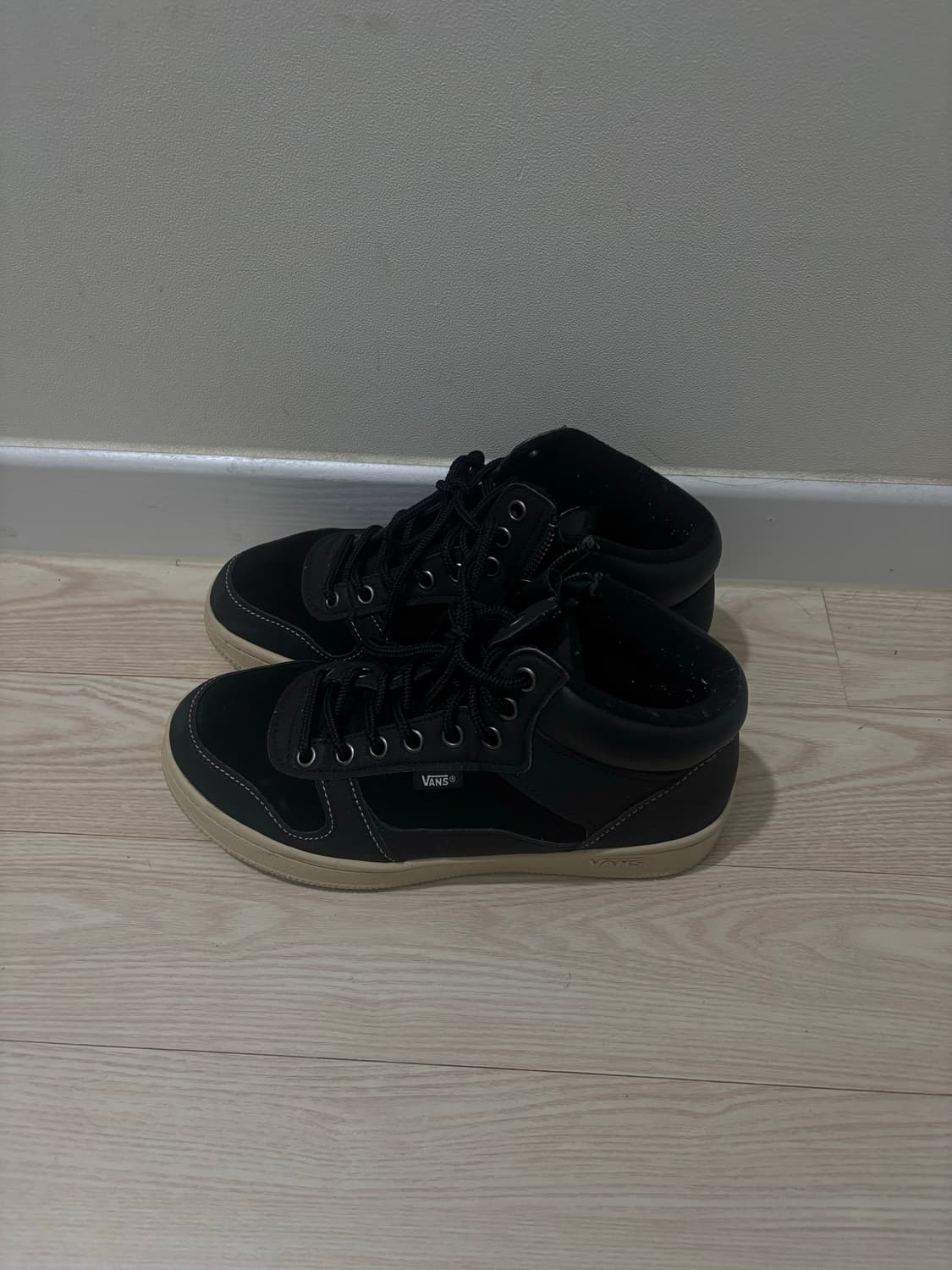 반스 하이탑 스니커즈 상품이미지2