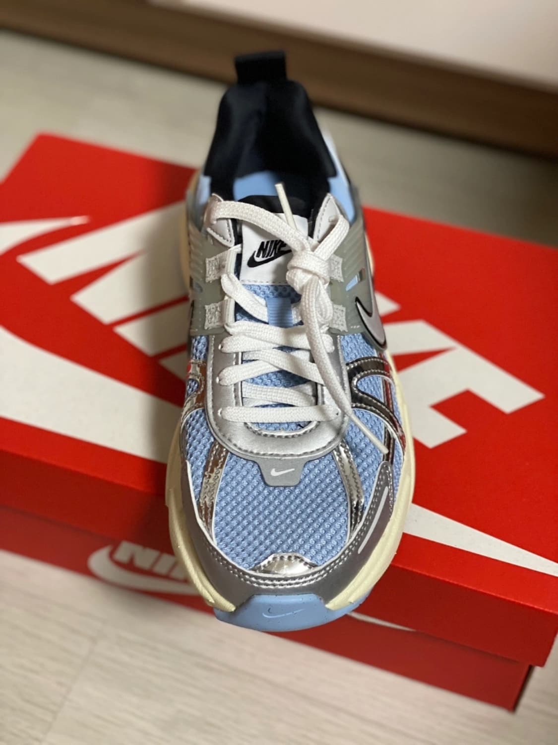 [235] 나이키 V2K 런 싸이킥 블루 블랙(✨새상품) 상품이미지3