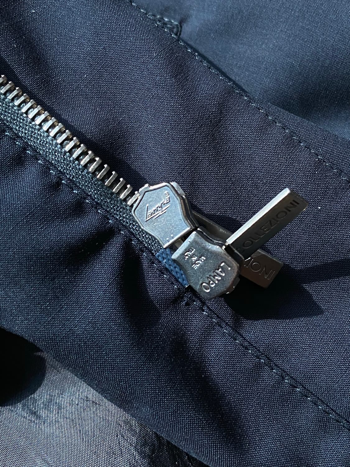 알마니 꼴레지오니 모즈파카 상품이미지5