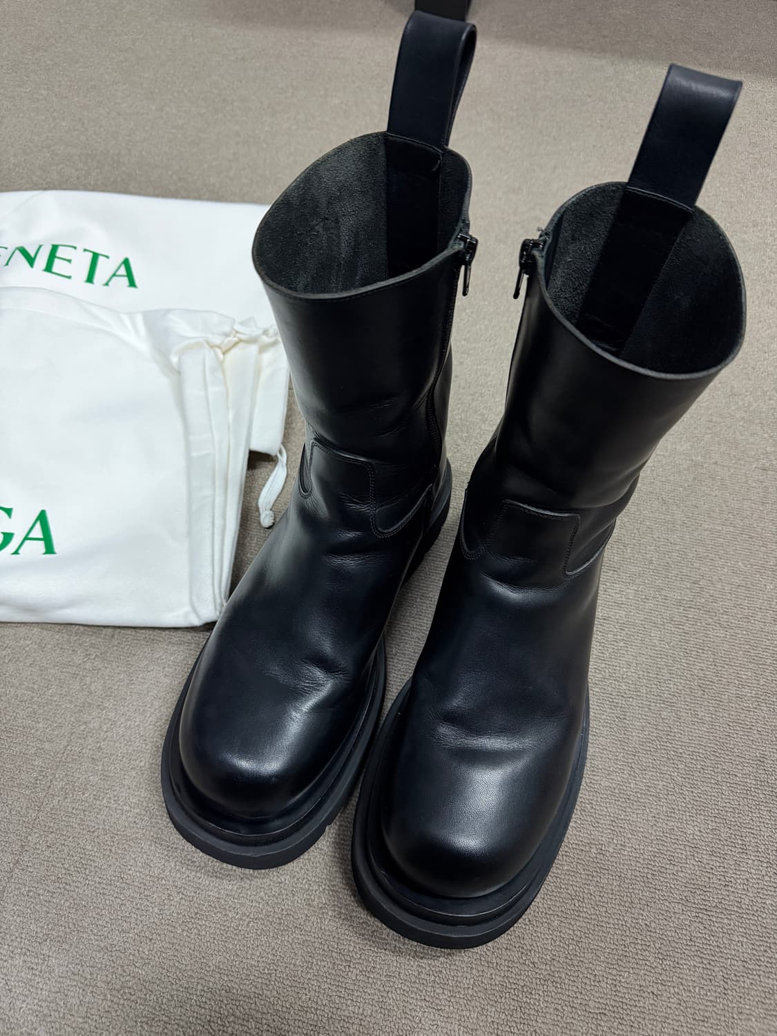 보테가베네타 러그부츠블랙 41(지퍼형) 상품이미지1