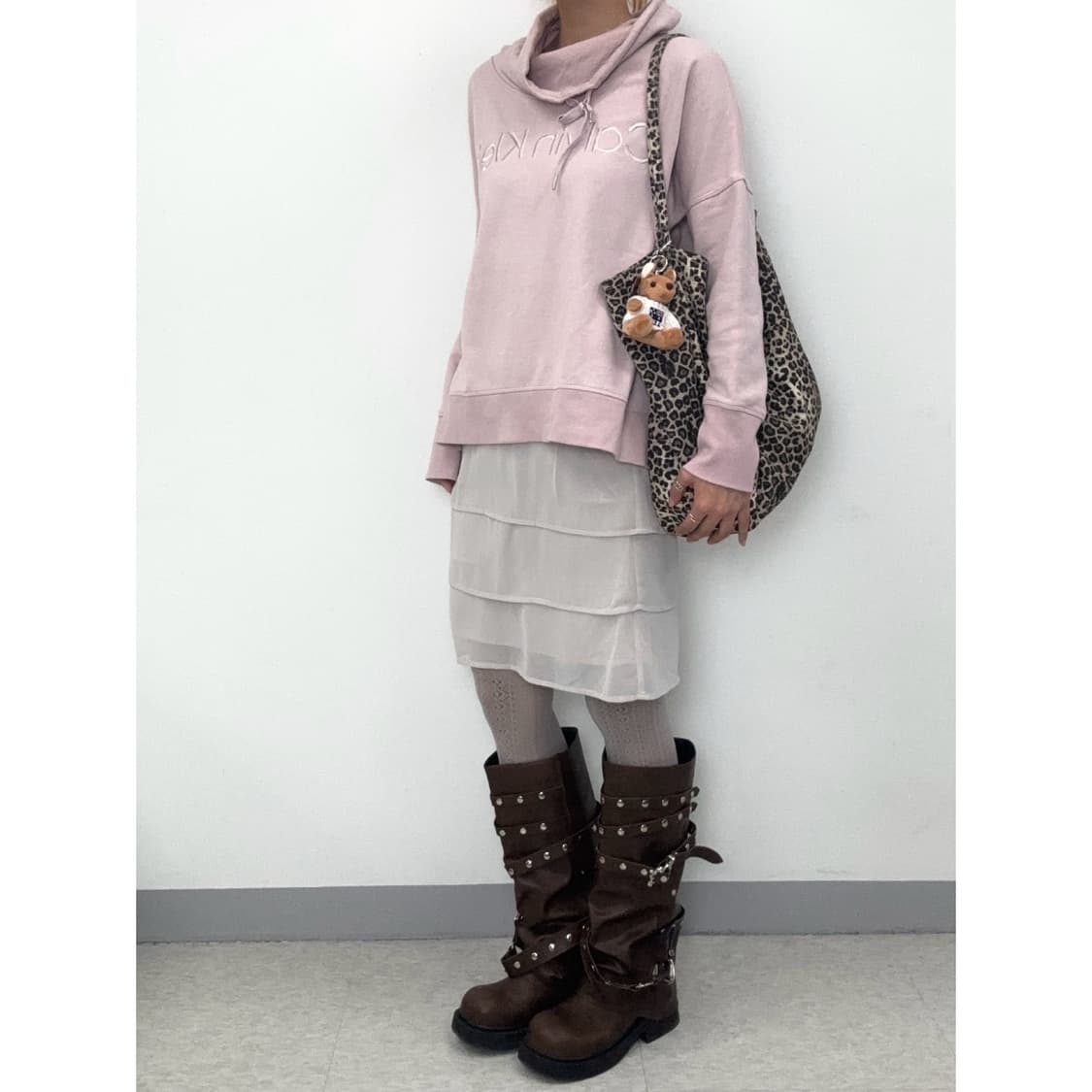 빈티지 캘빈 클라인 연핑크 하이넥 후드티 상품이미지3