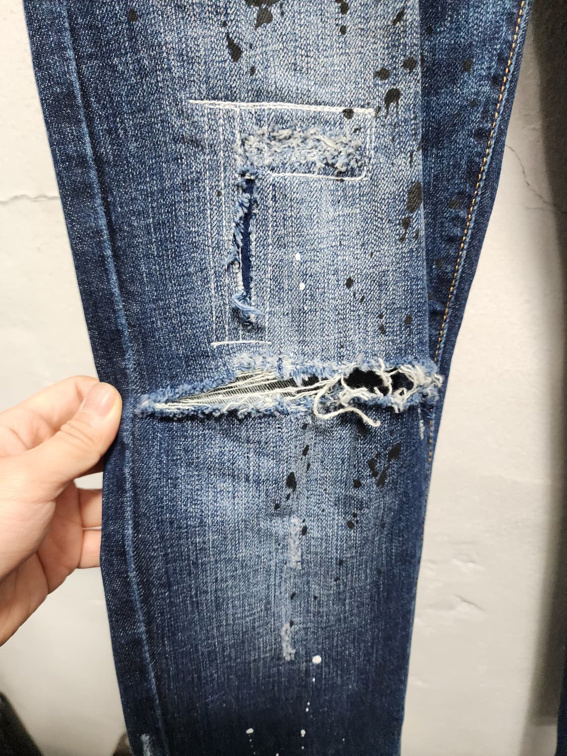 디스퀘어드2 데미지 배색 스플래터 청바지 상품이미지3