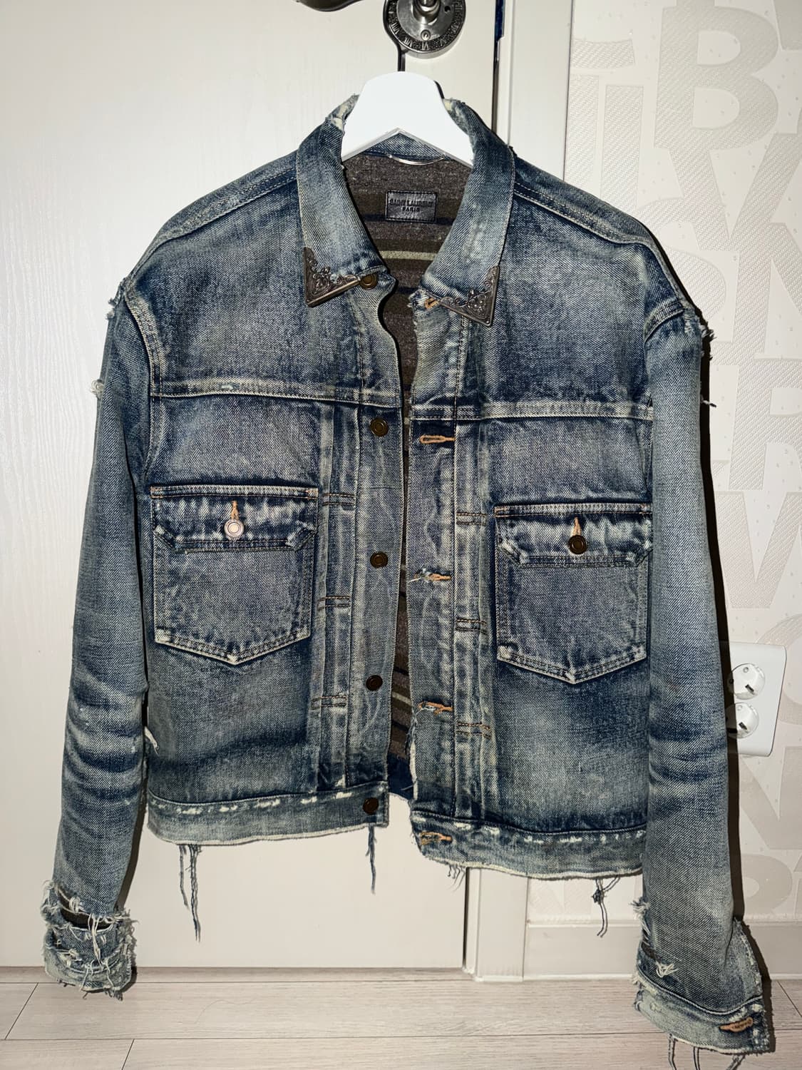 생로랑 디스트로이드 데님자켓 ERD 실버 커스텀 상품이미지1