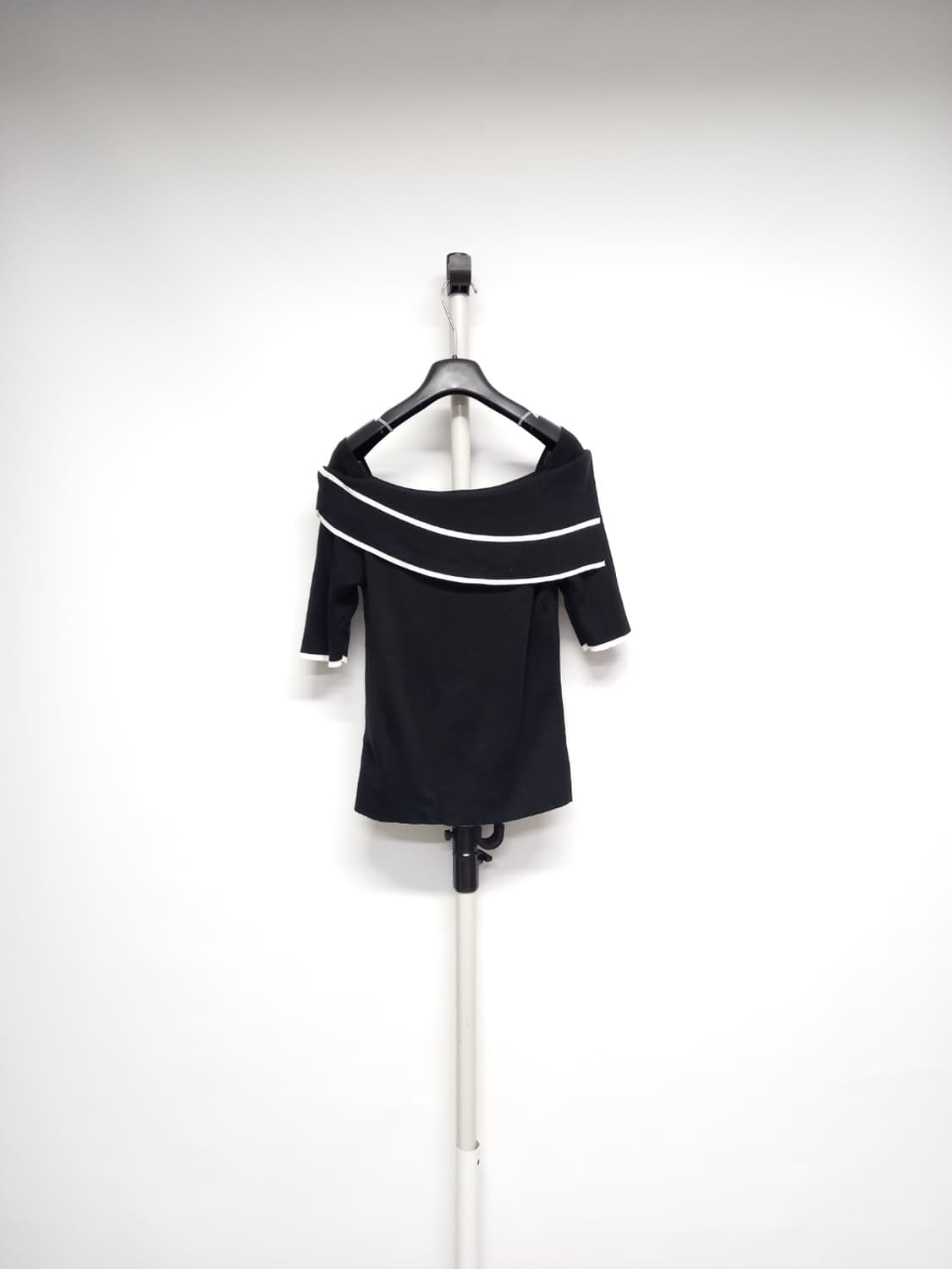 새 에고이스트 춘하 오프숄더형 니트블라우스 66 상품이미지2