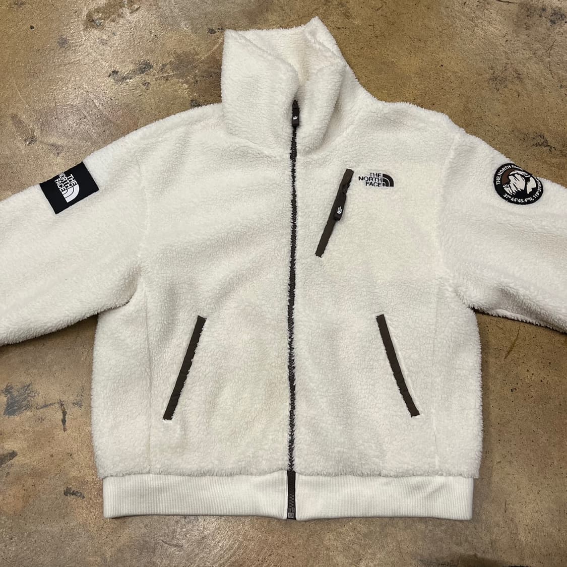 [정품/S] 노스페이스 화이트 뽀글이 플리스 집업 b16 상품이미지3