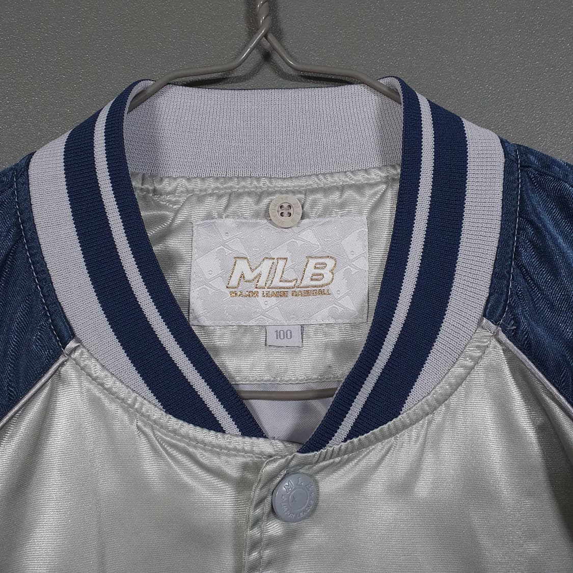 [L] MLB 00s 대장급 희귀 뉴욕 양키즈 바시티 새틴 스타디움 자켓 상품이미지5