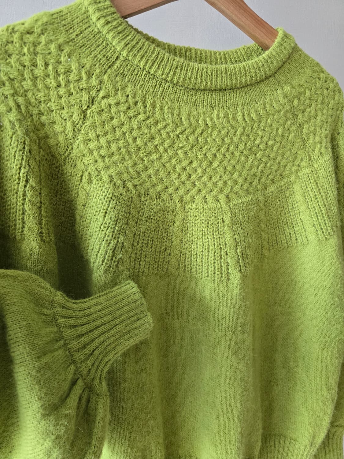 Denifits 연두 벌룬소매 니트  상품이미지8