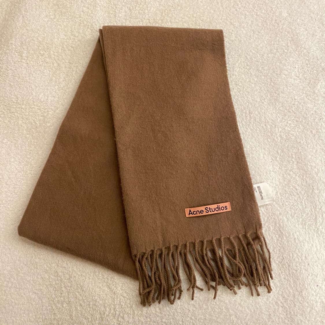 아크네스튜디오 모카브라운 머플러 상품이미지2