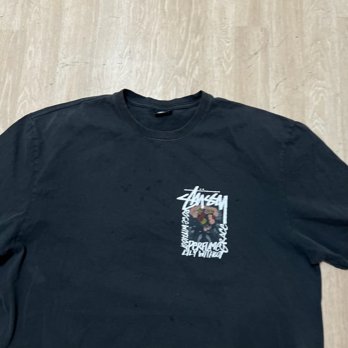 스투시 플라워 백로고 반팔티 XL/105  상품이미지2