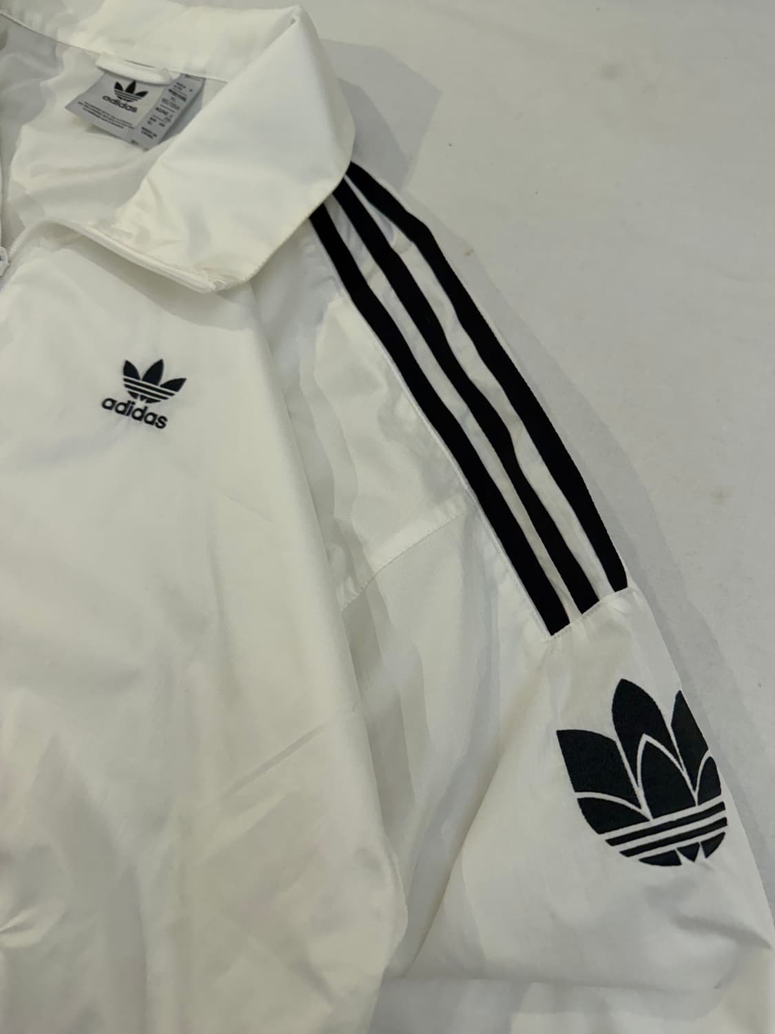 아디다스 파이어버드 락업 트랙탑 바람막이 화이트 상품이미지2