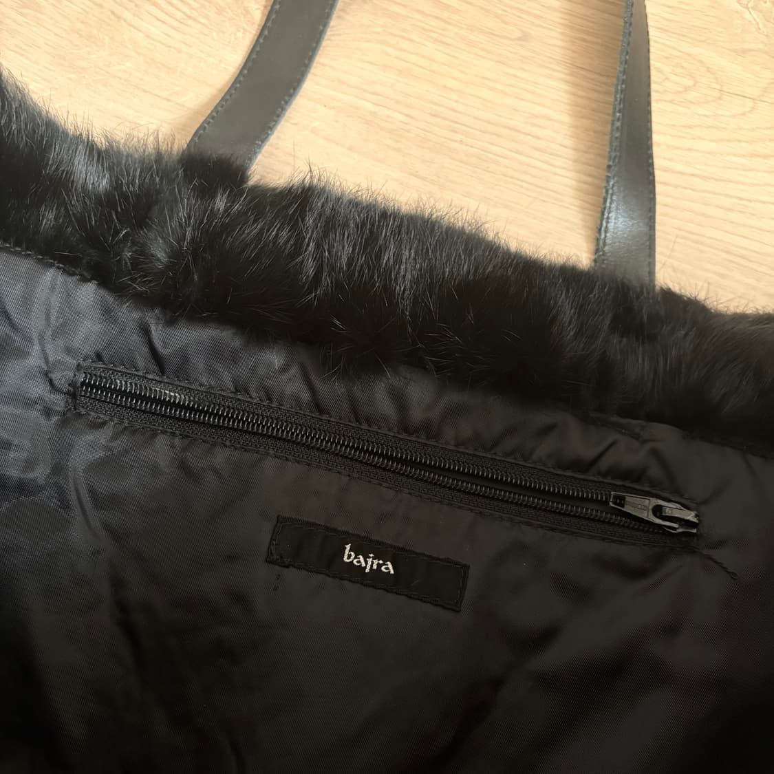 bajra 바쥬라 털 숄더백 보부상백 상품이미지2